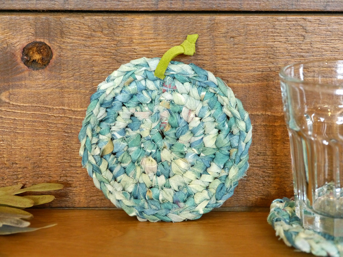 きもの裂き編みコースター