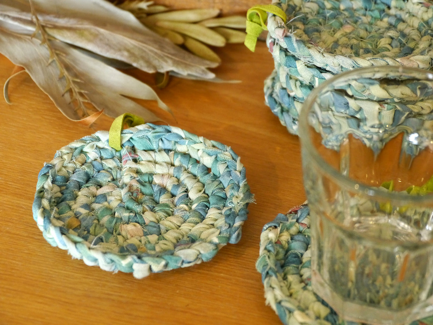 きもの裂き編みコースター